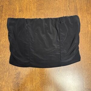 PrettyLittleThing Black Crop Top